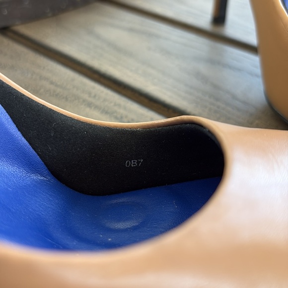 Antonia Saint Tan Leather Pumps Heels Size 7 New York Neutral Career Work Dressy - Picture 4 of 8